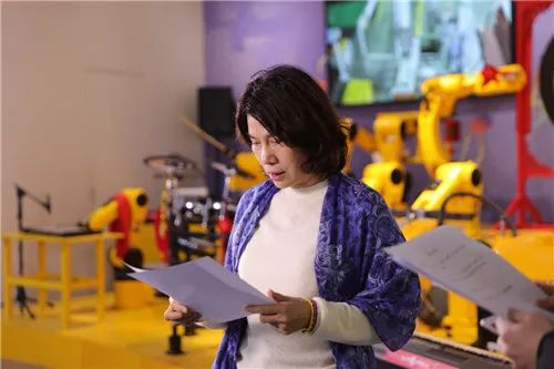 董明珠:我有我的(de)堅持